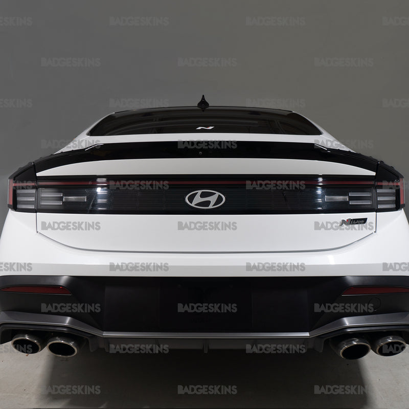 Load image into Gallery viewer, Hyundai - 8G FL - Sonata - Hatch Taillight Clear Lens Black Out Kit