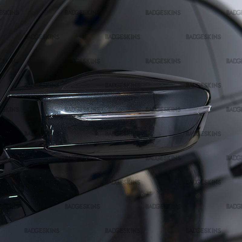 Load image into Gallery viewer, BMW - G87 - M2 - Side Mirror Indicator Tint