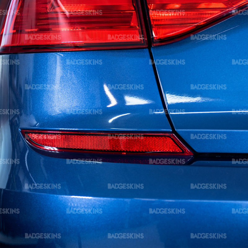 Load image into Gallery viewer, VW - B8 - Passat - Rear Bumper Reflector Tint