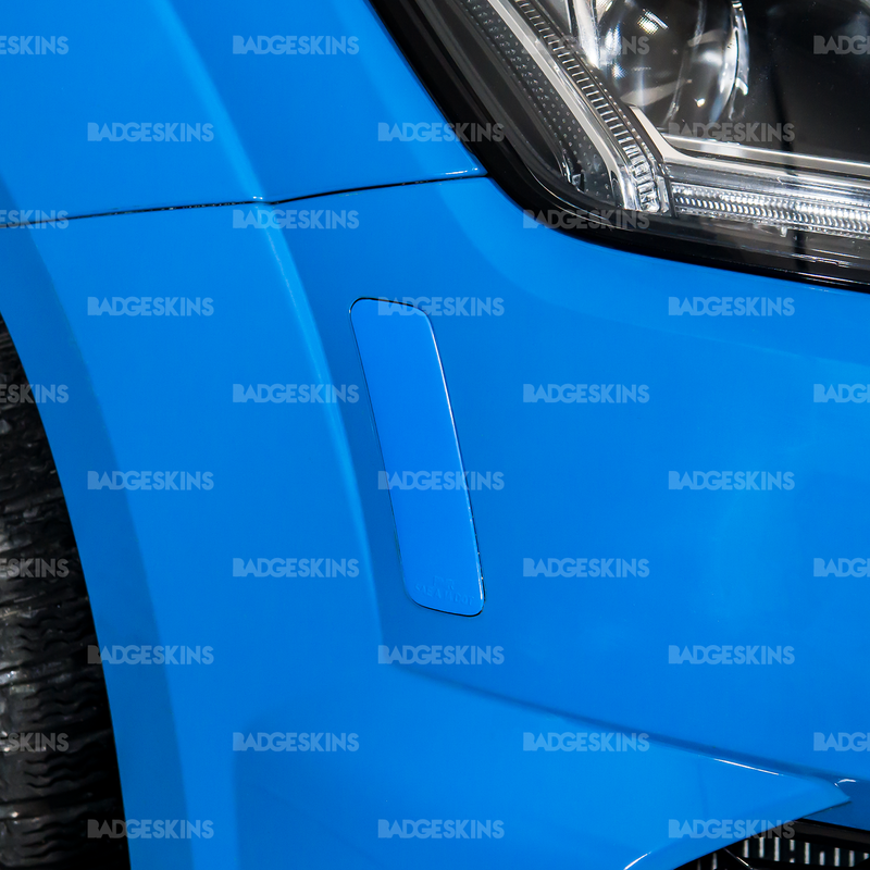 Load image into Gallery viewer, Audi - MK3 - TT - Front Bumper Reflector Tint