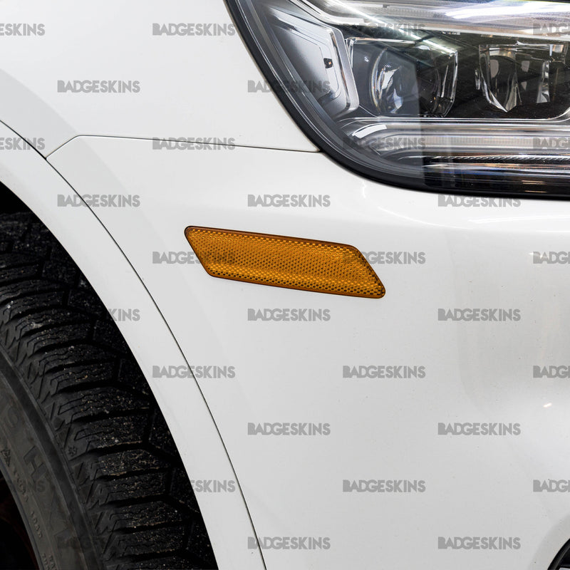 Load image into Gallery viewer, Audi - B9 - Q5/SQ5 - Front Bumper Side Reflector Tint