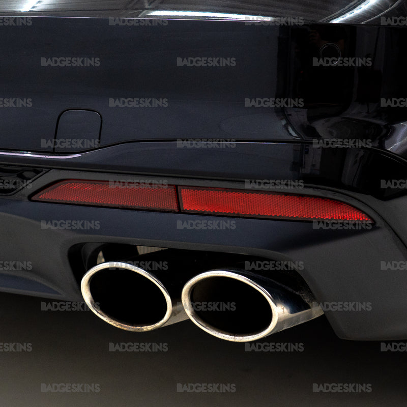 Load image into Gallery viewer, Audi - B9.5 - S4 - Rear Bumper Reflector Tint