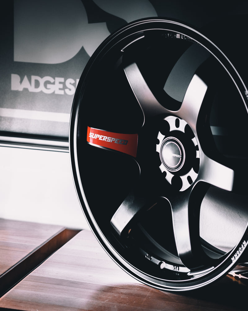 Load image into Gallery viewer, Superspeed - RF06RR Badgeskins Spoke And Barrel Overlay