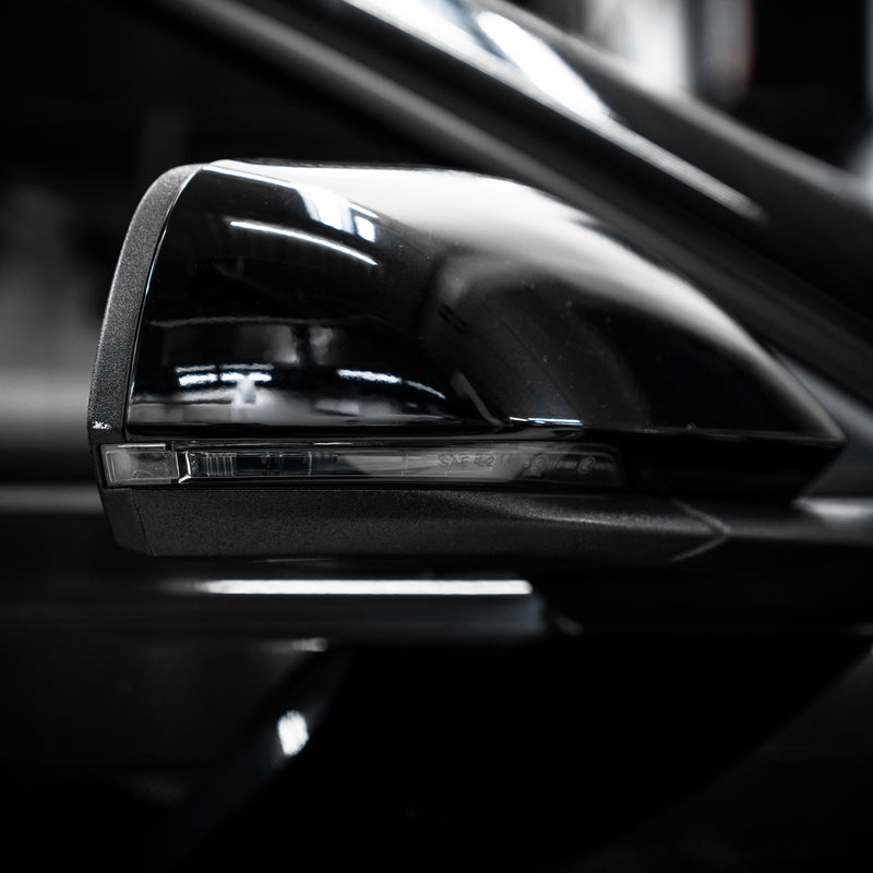 Load image into Gallery viewer, Ford - Mustang - S550 - Side Mirror Indicator Tint