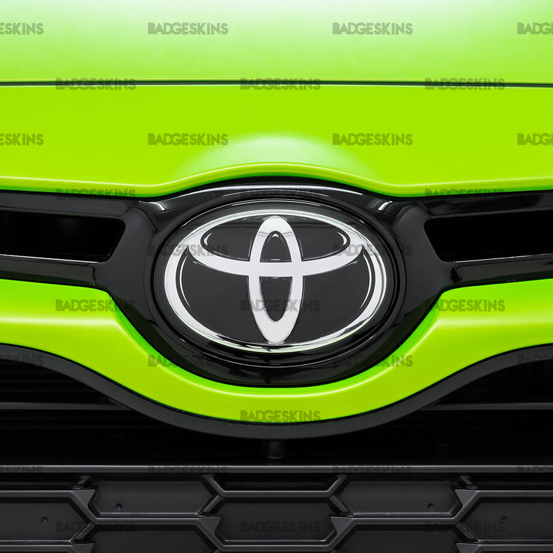 Load image into Gallery viewer, Toyota - E210 - Corolla - Front Smooth Toyota Emblem Overlay