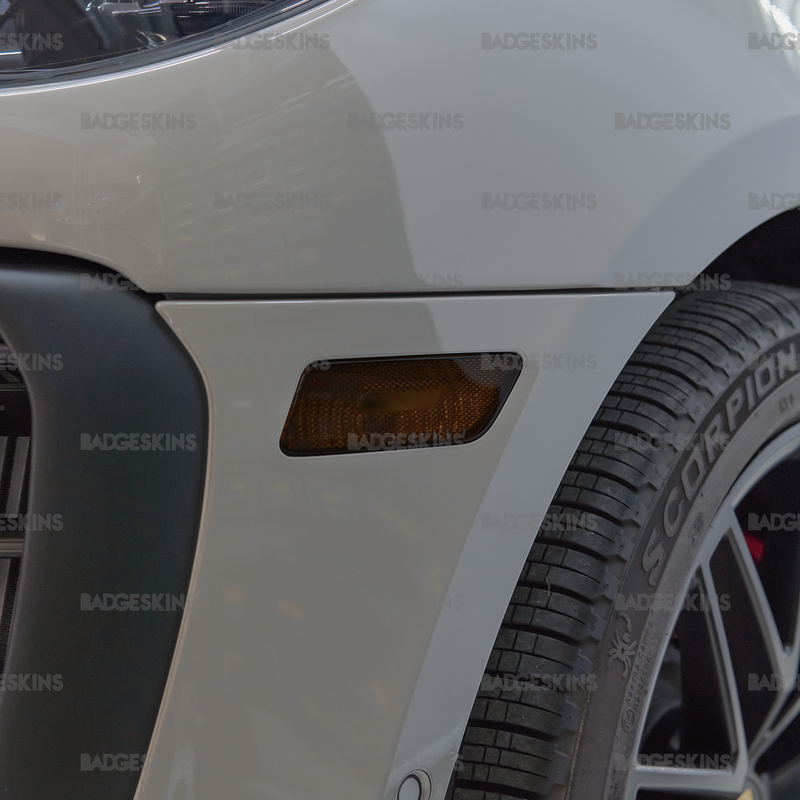 Load image into Gallery viewer, Porsche - G1 (19-24) - Macan - Front Bumper Side Marker Tint