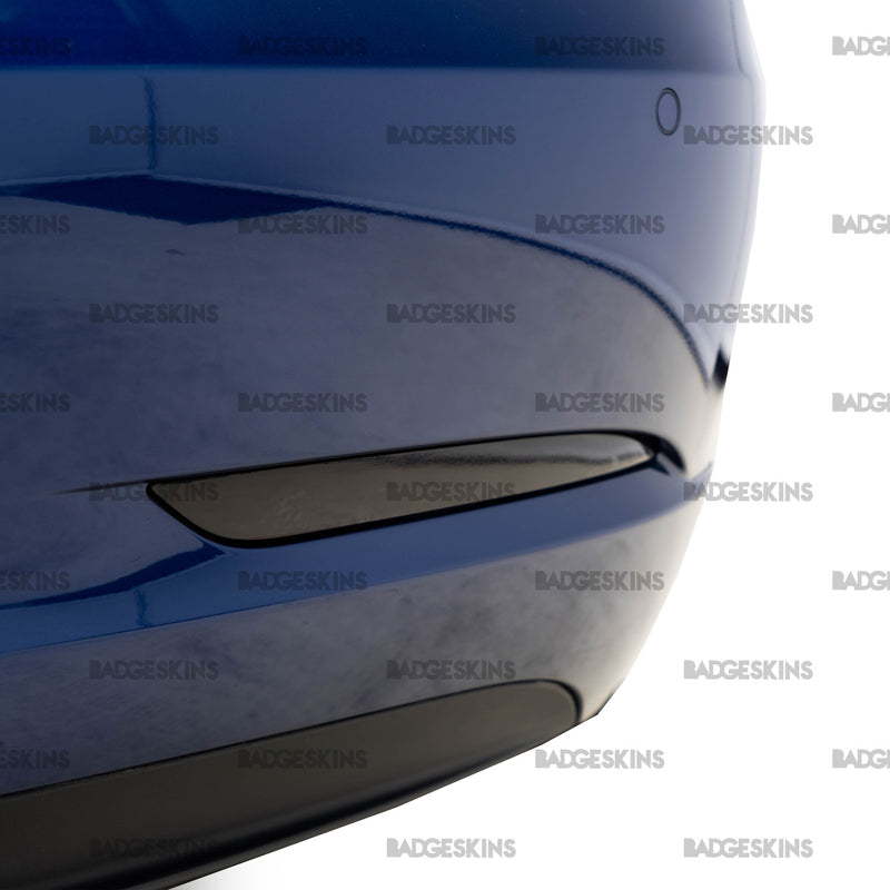Load image into Gallery viewer, Tesla - 1st Gen - Model 3 - Rear Bumper Reflector