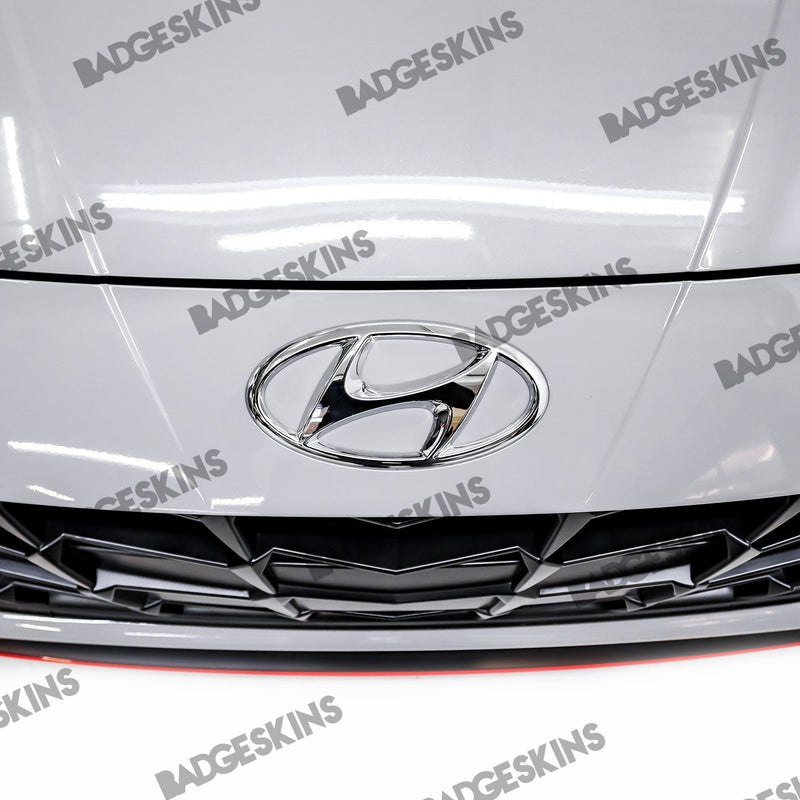 Load image into Gallery viewer, Hyundai - 2nd Gen - Veloster - Front Hyundai Emblem Overlay