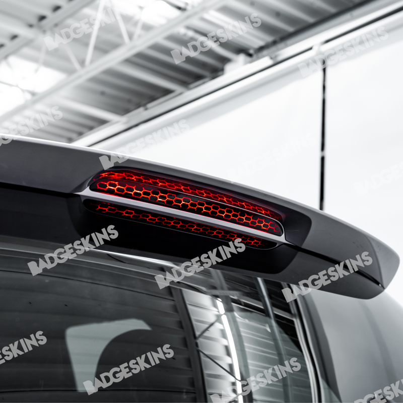 Load image into Gallery viewer, VW - MK2 - Touareg - 3rd Brake Light Tint