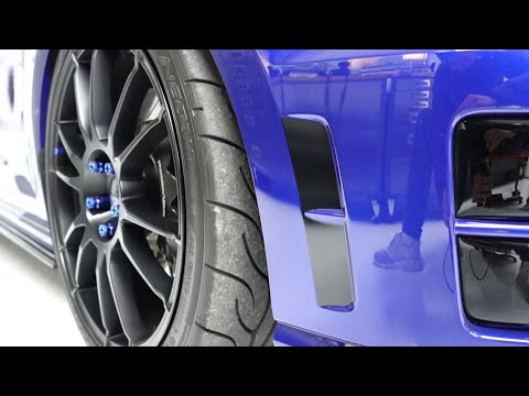 Load and play video in Gallery viewer, VW - MK7 - Golf R - Front Bumper Side Vent Inlay Set