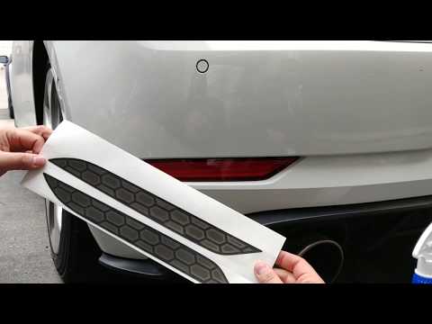 Load and play video in Gallery viewer, Mercedes - C63S Coupe - Rear Bumper Reflector Tint (2017 - 2018 NA)