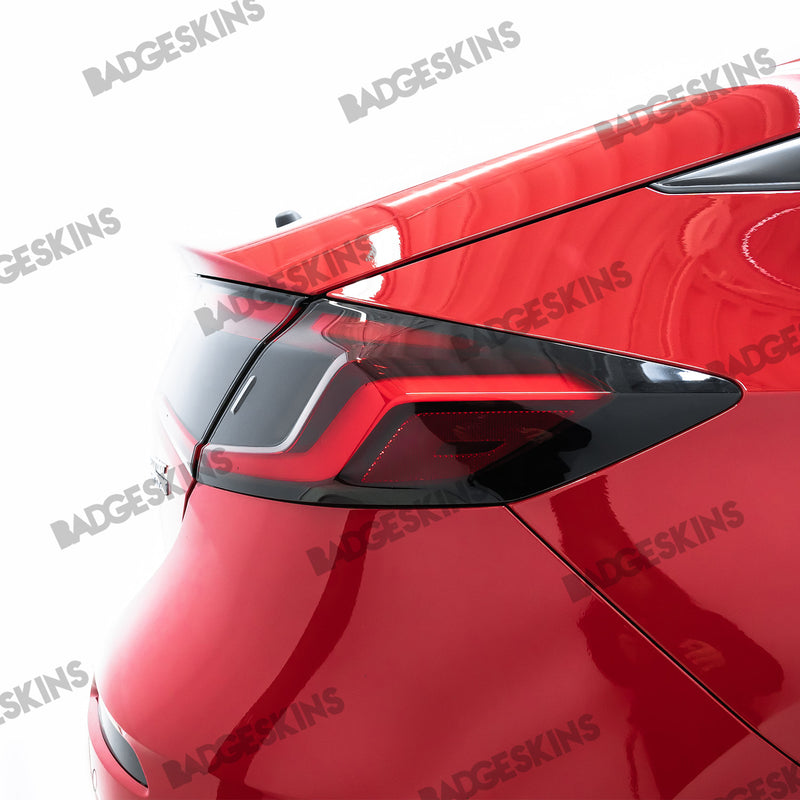 Load image into Gallery viewer, Honda - 11th Gen - Civic HB - Taillight Side Reflector Tint