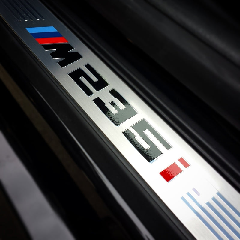 Load image into Gallery viewer, BMW - F22 & F23 - M235i - Door Sill Overlay