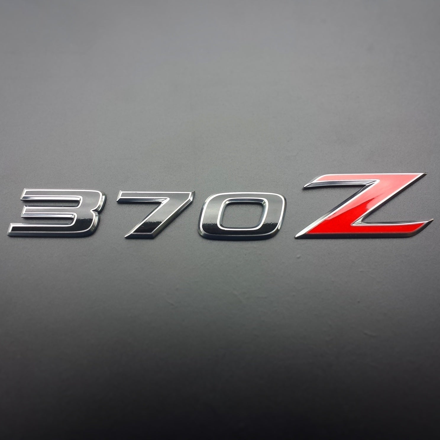 Nissan - 370Z - Rear 370Z Badge Overlay – Badgeskins