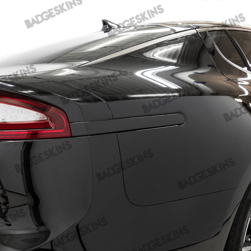 Load image into Gallery viewer, KIA - Stinger - Taillight Side Reflector