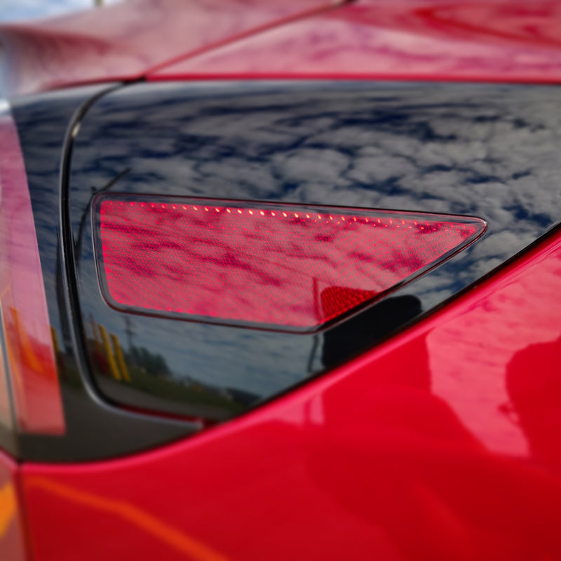 Load image into Gallery viewer, Tesla - 1st Gen - Model 3 - Taillight Side Reflector Overlay