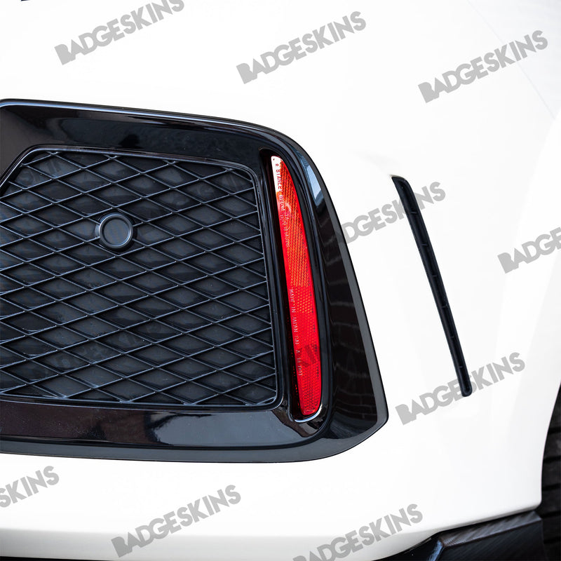 Load image into Gallery viewer, Honda - 10th Gen - Civic - Coupe/HB/Type R - Rear Bumper Reflector Tint
