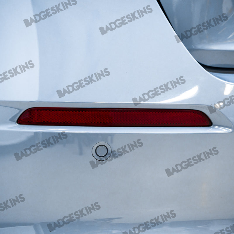 Load image into Gallery viewer, Honda - 11th Gen - Civic - Rear Bumper Reflector Tint