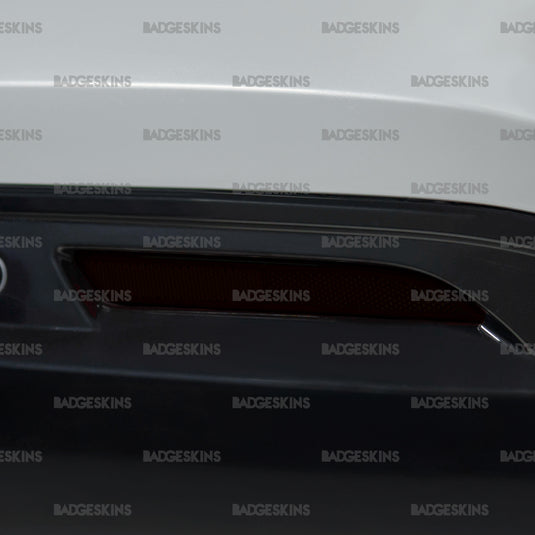 Honda - 6th Gen - Prelude - Rear Bumper Reflector Tint