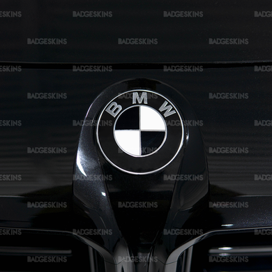 BMW - G87 - M2 - Front BMW Emblem Rondal Overlay