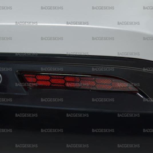 Honda - 6th Gen - Prelude - Rear Bumper Honeycomb Reflector Tint