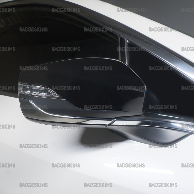 Load image into Gallery viewer, Subaru - 6th Gen/6th Gen FL - Outback - Side Mirror Indicator Tint
