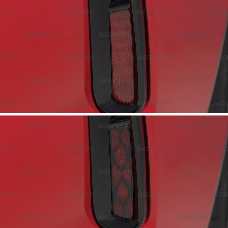 Load image into Gallery viewer, Honda - 11th Gen - Civic Type R - Rear Bumper Reflector Honeycomb Tint
