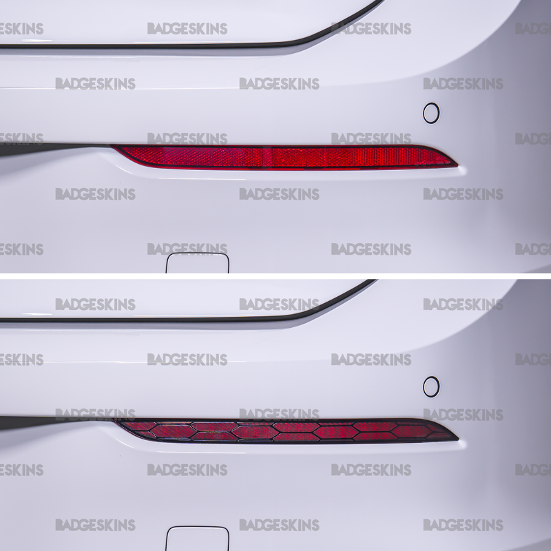 Load image into Gallery viewer, VW - MK8/8.5 - Golf - Rear Bumper Reflector Honeycomb Tint
