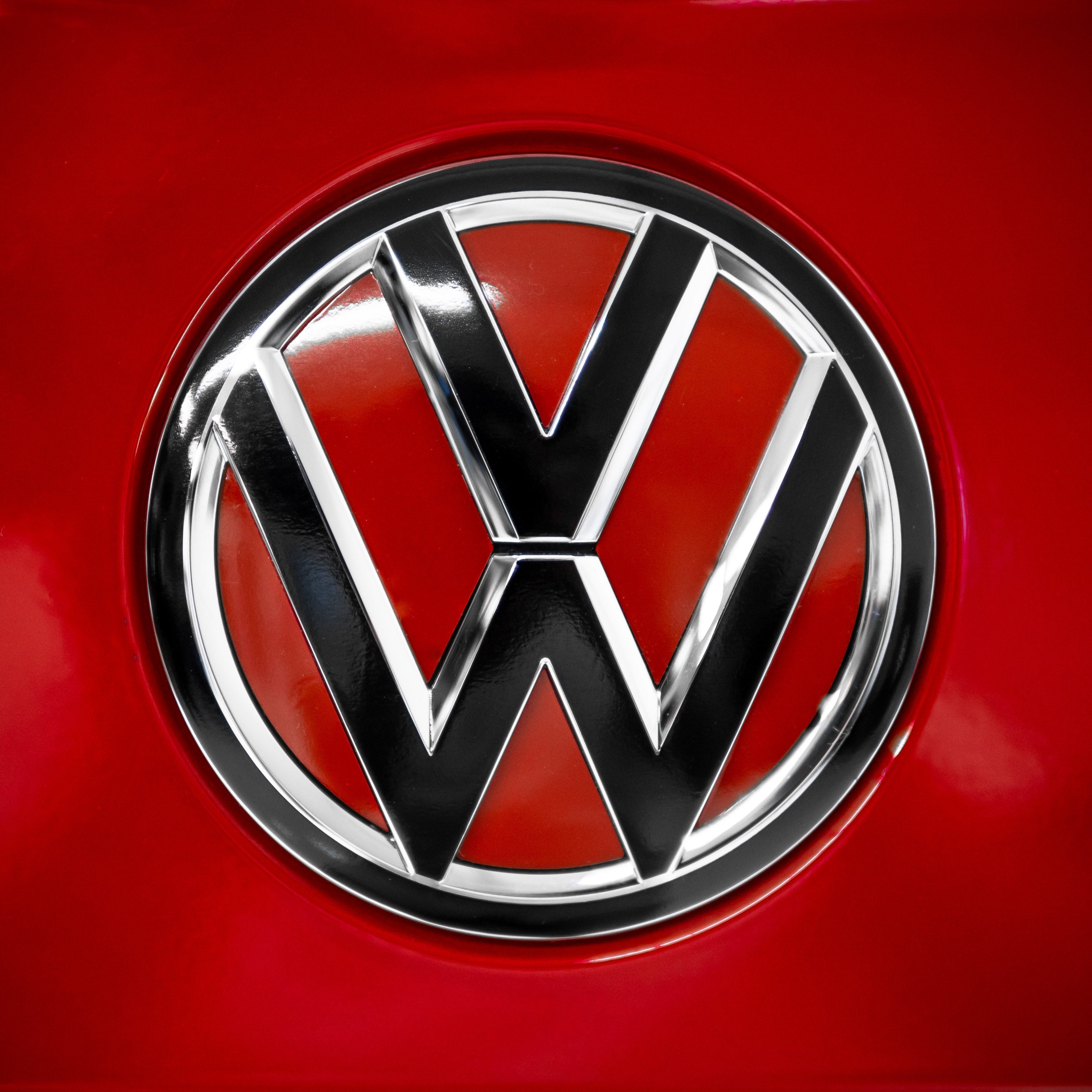 VW - B8 - Passat - Rear VW Emblem Inlay – Badgeskins