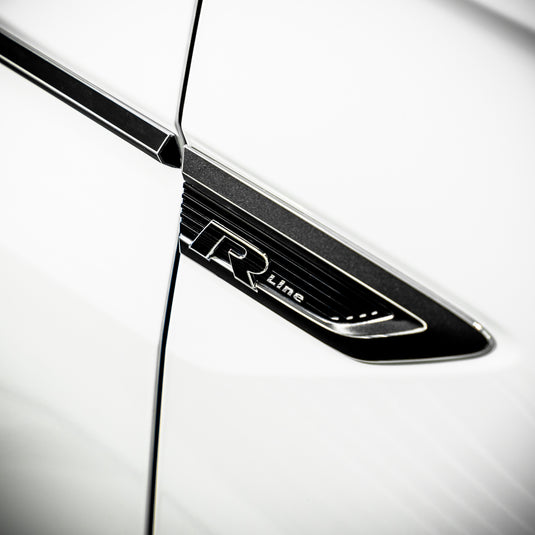 VW - MK2 - Tiguan - Fender R-Line Badge R Overlay – Badgeskins