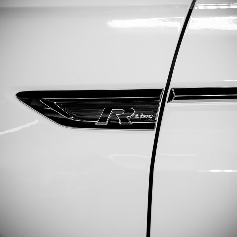 Load image into Gallery viewer, VW - MK2 - Tiguan - Fender R-Line Badge &quot;R&quot; Overlay

