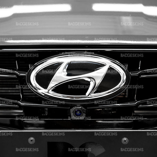 Hyundai - 8th Gen - Sonata - Front Smooth Tinted Hyundai Emblem Overlay