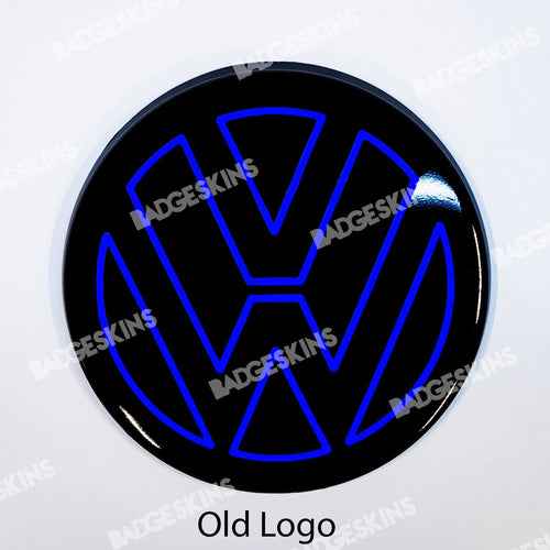 VW - MK7 - Jetta - Front Smooth 3pc VW Emblem Pin-Stripe Overlay