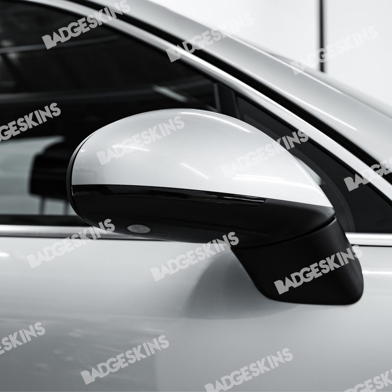 Load image into Gallery viewer, VW - MK2/2.5 - Touareg - Side Mirror Indicator Tint
