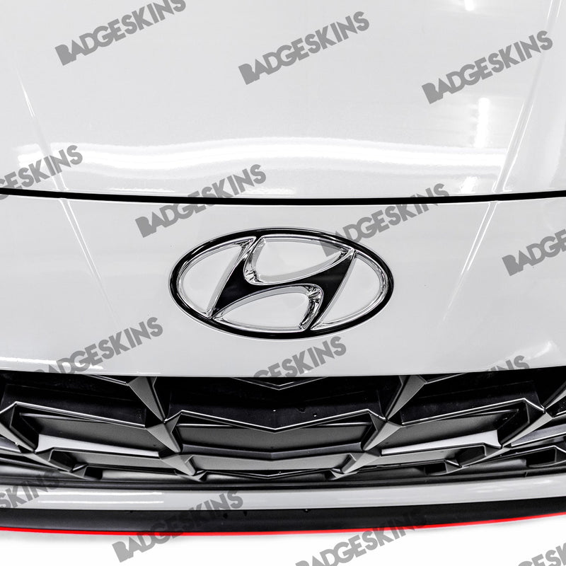 Load image into Gallery viewer, Hyundai - 2nd Gen - Veloster - Front Hyundai Emblem Overlay
