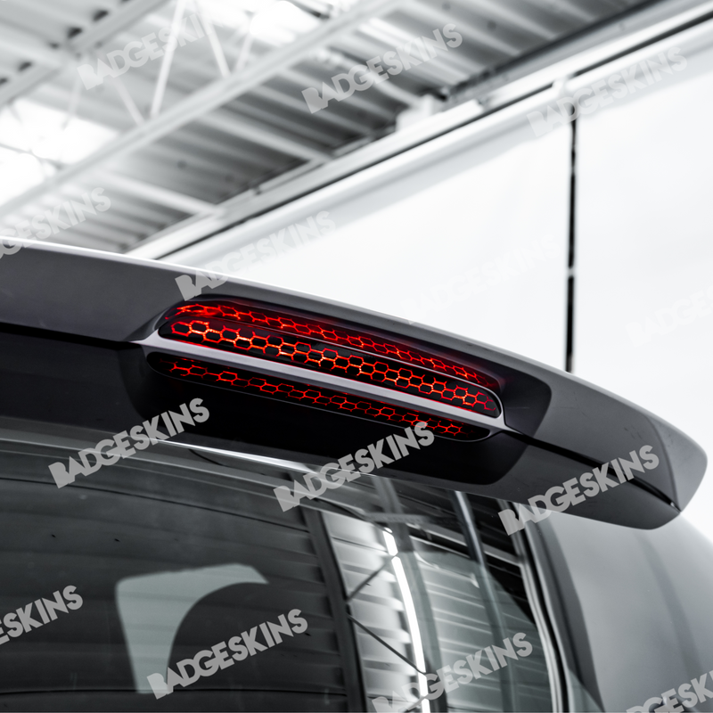 Load image into Gallery viewer, VW - MK2 - Touareg - 3rd Brake Light Tint
