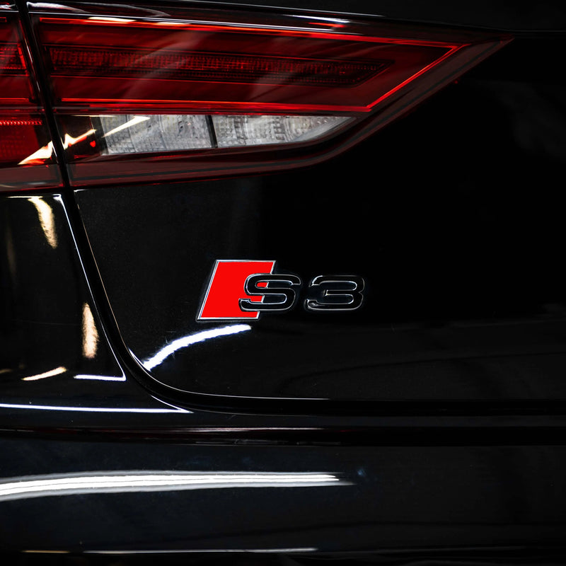 Load image into Gallery viewer, Audi - 8V - S3 - &quot;Rhombus&quot; Inlay Set
