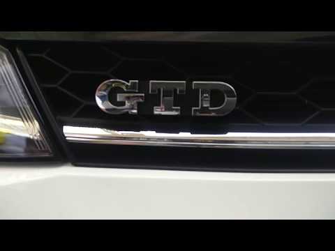 Load and play video in Gallery viewer, Audi - B6 - B9 - A4 - Rear A4 Badge Overlay
