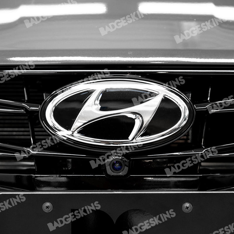 Load image into Gallery viewer, Hyundai - 8th Gen - Sonata - Front Smooth Hyundai Emblem Overlay
