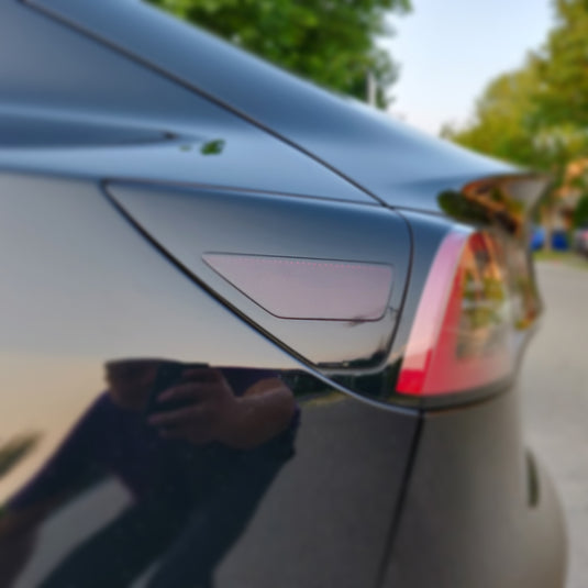 Tesla - Model 3 - Rear Tail Light Side Reflector Overlay