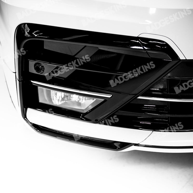 Load image into Gallery viewer, VW - MK2 - Tiguan - R-Line Front Bumper Lower Chrome Delete
