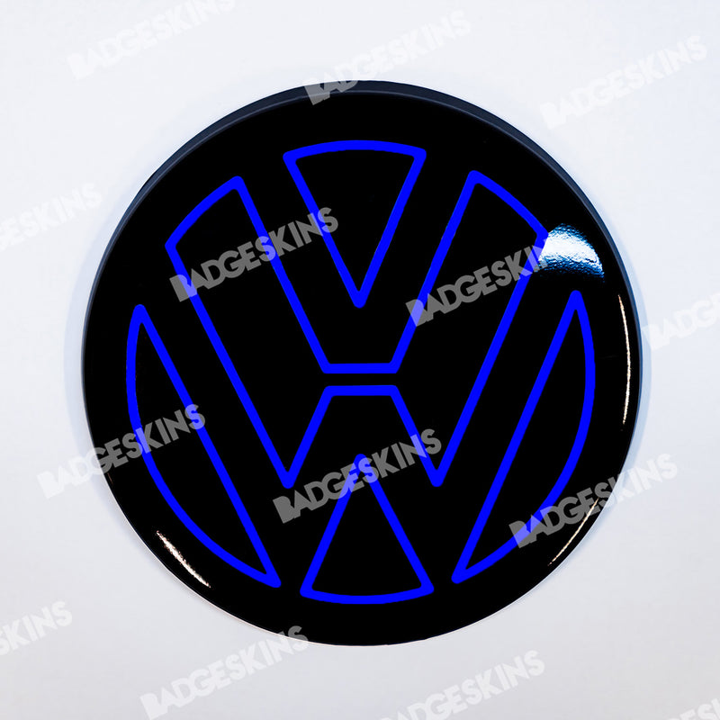 Load image into Gallery viewer, VW - MK7.5 - Golf - Front Smooth 2pc VW Emblem Pin-Stripe Overlay
