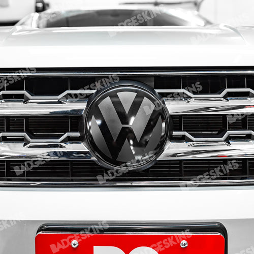 VW - MK1 (2017-2020) - Atlas - Front Smooth 2pc VW Emblem Overlay